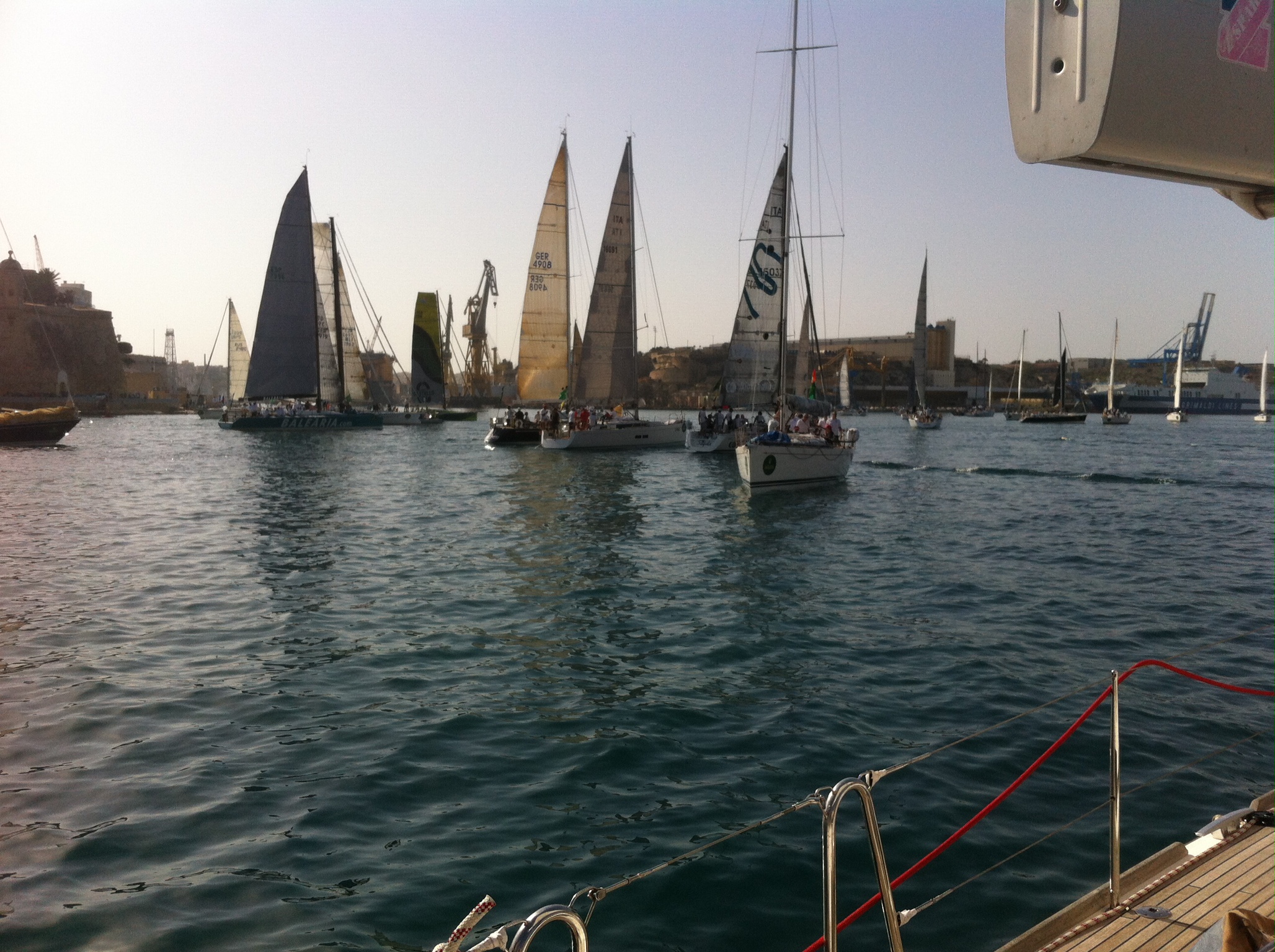 Rolex middle sea race start – Fastack